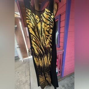 Elegant Black and Gold Sequin Dress